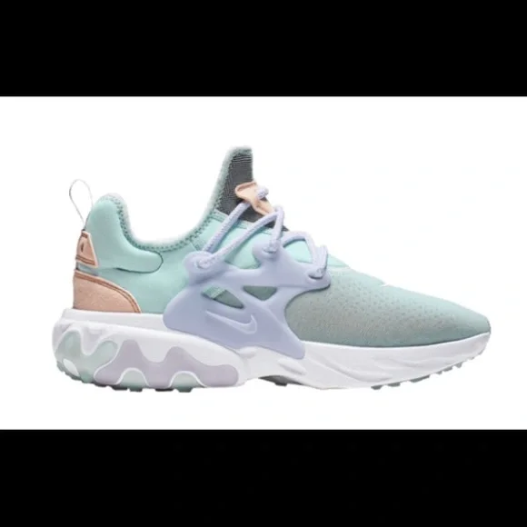 Presto Sneakers Nike React Presto Women's Shoe Nike React